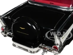 1957 Chevrolet Bel Air Hardtop Black White Top Red Interior 1/18 Diecast Model Car Road Signature 92109