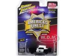 1970 Chevrolet Camaro Z28 California Highway Patrol CHP Black White America's Finest Limited Edition 3600 pieces Worldwide 1/64 Diecast Model Car Johnny Lightning JLCP7025