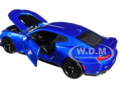 2017 Chevrolet Camaro ZL1 Blue 1/24 Diecast Model Car Maisto 31512
