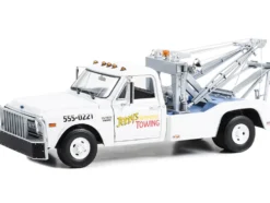 1969 Chevrolet C 30 Dually Wrecker Jerry s Towing Fall Guy Stuntman Association The Fall Guy 1981 1986 TV Series 1/18 Diecast Model Car Greenlight 13683