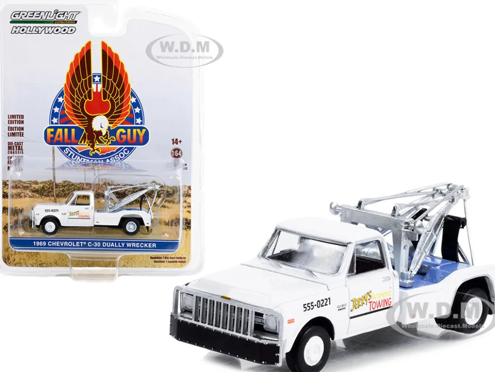 1969 Chevrolet C-30 Dually Wrecker Tow Truck White Jerry’s Towing Fall Guy Stuntman Association Hollywood Special Edition 1/64 Diecast Model Car Greenlight 44965B