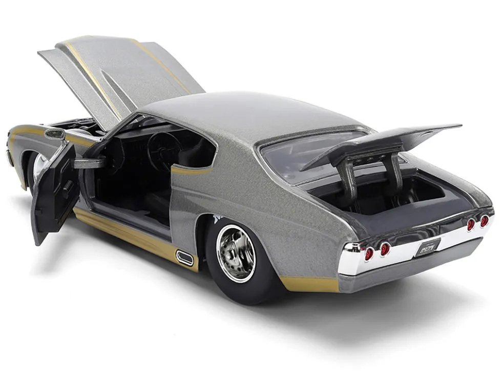 1971 Chevrolet Chevelle SS "Hurst" Gray Metallic with Gold Stripes "Bigtime Muscle" Series 1/24 Diecast Model Car by Jada
