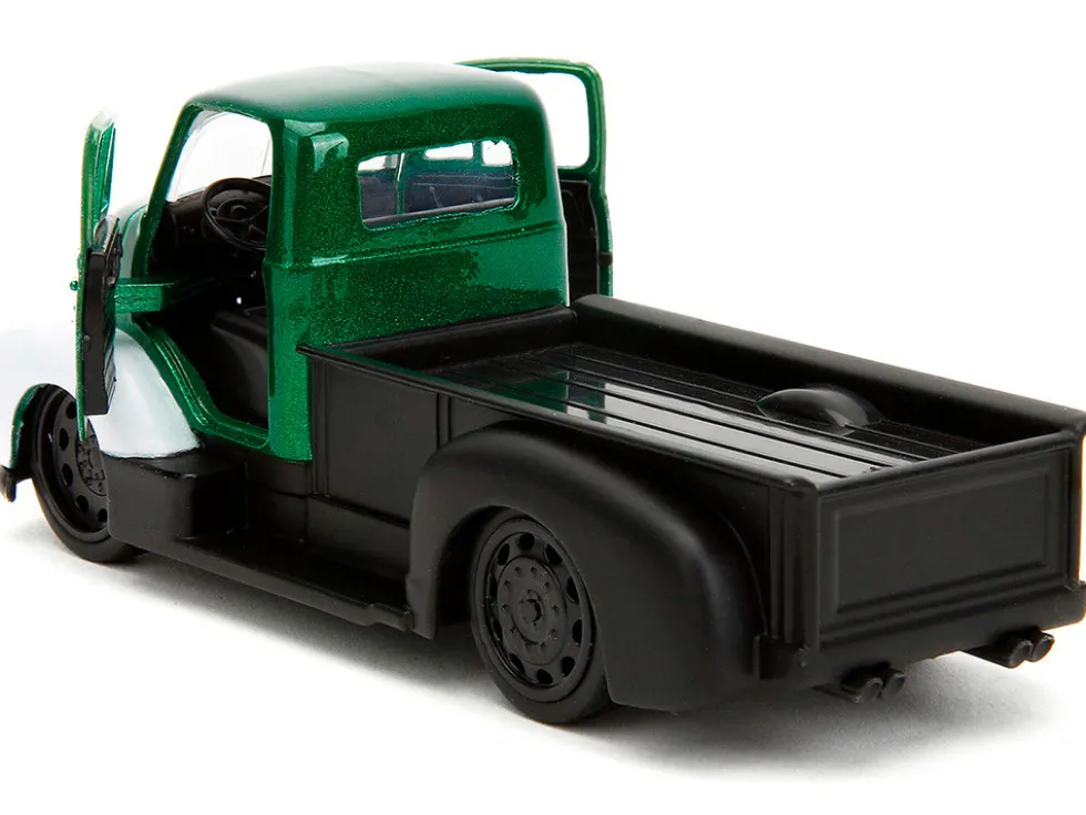 1952 Chevrolet COE Pickup Truck Green Metallic and Black and Green Lantern Diecast Figure DC Comics Hollywood Rides Series 1/32 Diecast Model Car Jada 33093
