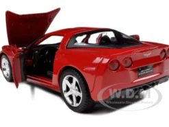 2005 Chevrolet Corvette C6 Coupe Red 1/24 Diecast Model Car Motormax 73270