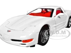 1997 Chevrolet Corvette C5 Coupe White with Red Interior 