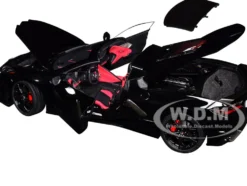 2020 Chevrolet Corvette C8 Stingray Black 1/18 Model Car by Autoart