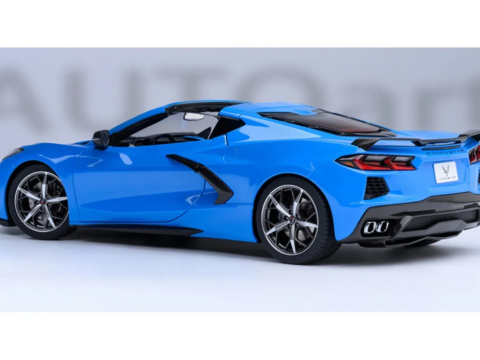 2020 Chevrolet Corvette C8 Stingray Rapid Blue 1/18 Model Car by Autoart