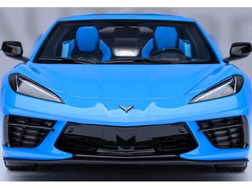2020 Chevrolet Corvette C8 Stingray Rapid Blue 1/18 Model Car by Autoart