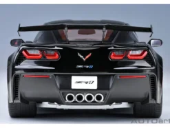 2019 Chevrolet Corvette C7 ZR1 Black with Carbon Top 1/18 Model Car Autoart 71276
