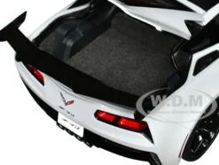 2019 Chevrolet Corvette C7 ZR1 Ceramic Matrix Gray Metallic with Carbon Top 1/18 Model Car Autoart 71277