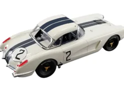 Chevrolet Corvette #2 Dick Thompson Fred Windridge B.S. Cunningham 24 Hours Le Mans 1960 1/18 Model Car Real Art Replicas RAR18012