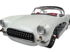 1957 Chevrolet Corvette 1/24 Diecast Model Car Jada 98161