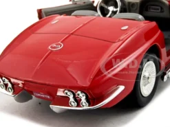 1967 Chevrolet Corvette Red Convertible 1/24 Diecast Car Model Motormax 73224