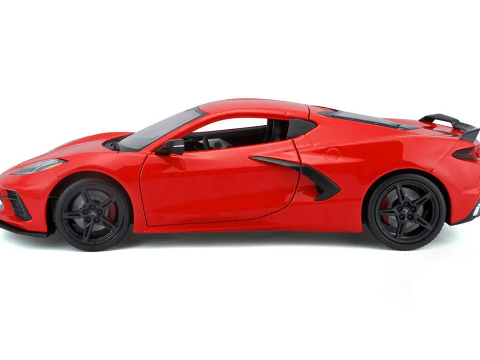 2020 Chevrolet Corvette Stingray C8 Red 1/18 Diecast Model Car Maisto 31447
