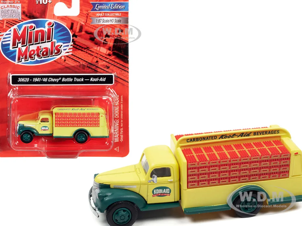 1941-1946 Chevrolet Delivery Bottle Truck Yellow Green Kool-Aid 1/87 HO Scale Model Classic Metal Works 30620