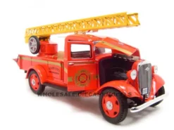 1935 Chevrolet Fire Truck Diecast Model 1/24 Diecast Truck Unique Replicas 18628