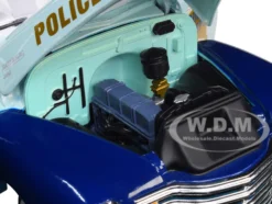 1948 Chevrolet Panel Police Van Mr. Monopoly Figurine Monopoly 1/18 Diecast Model Car Auto World AWSS129