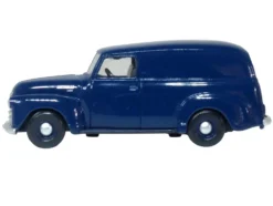 1950 Chevrolet Panel Van Mariner Blue 1/87 (HO) Scale Diecast Model Car by Oxford Diecast