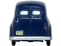 1950 Chevrolet Panel Van Mariner Blue 1/87 (HO) Scale Diecast Model Car by Oxford Diecast