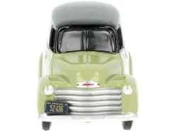 1950 Chevrolet Panel Van Speciality Foods Light Green and Black 1/87 HO Scale Diecast Model Car Oxford Diecast 87CV50004