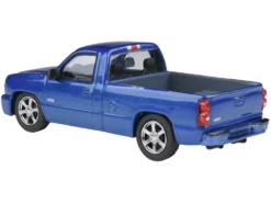 2006 Chevrolet Silverado 'Cateye' Pickup Truck Ming Blue Metallic 1/64 Diecast Model Car by Paragon Models
