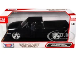 2006 Chevrolet Silverado Custom Pickup Truck Black 