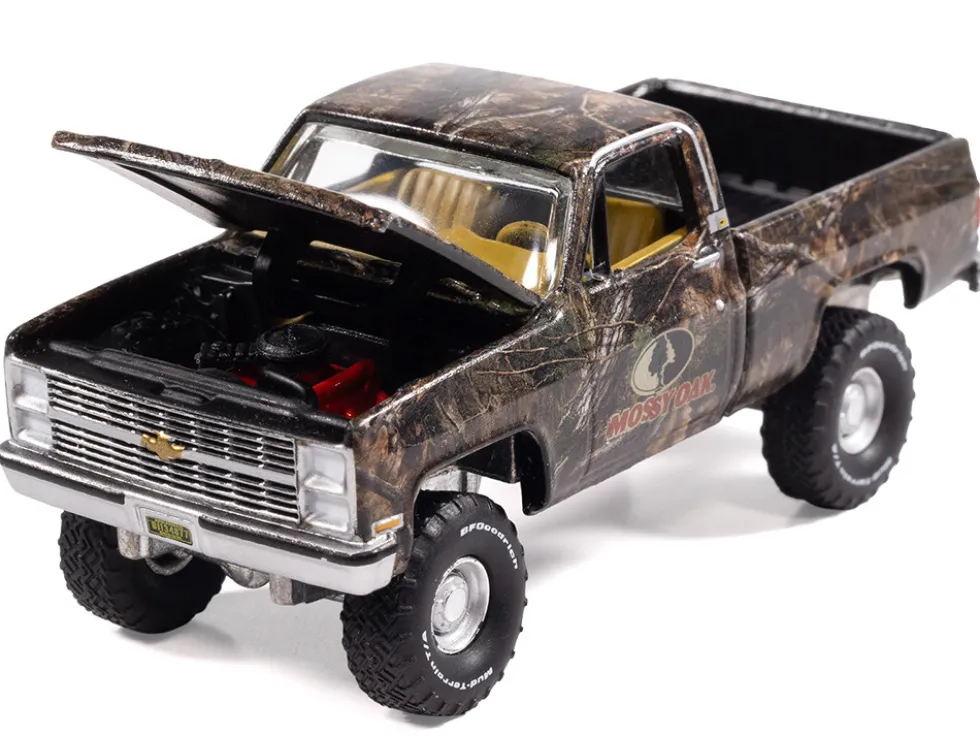 1983 Chevrolet Silverado Pickup Truck "Mossy Oak" Camouflage Livery "Big Country Collectibles" 2025 Series 1/64 Diecast Model Car by Auto World
