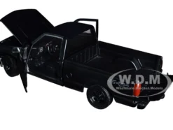 1992 Chevrolet 454 SS Pickup Truck Matt Black 1/24 Diecast Model Car Motormax 73203MTBK