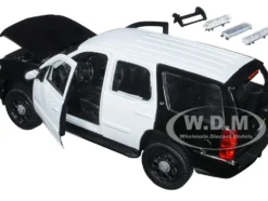2008 Chevrolet Tahoe Unmarked Police Car Black White 1/24 Diecast Model Car Welly 22509