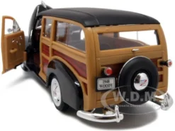 1948 Chevrolet Woody Fleetmaster Brown 1/24 Diecast Car Model Welly 22083
