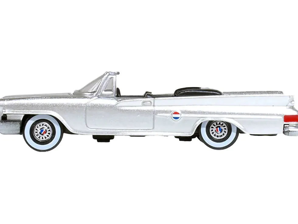 1961 Chrysler 300G Convertible Sheffield Silver Metallic 1/87 (HO) Scale Diecast Model Car by Oxford Diecast