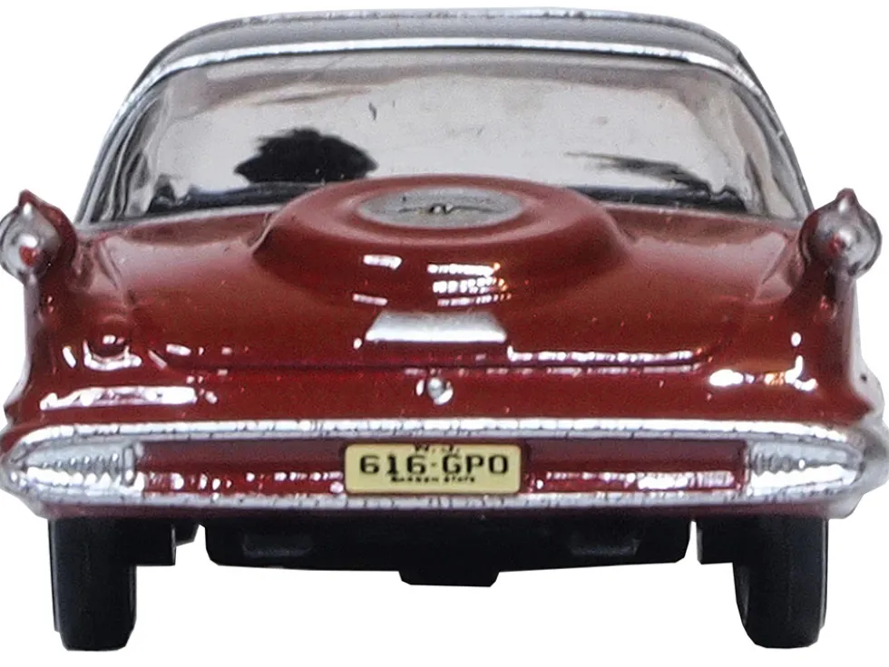 1959 Chrysler Imperial Crown 2 Door Hardtop Radiant Red with Black Top 1/87 (HO) Scale Diecast Model Car Oxford Diecast 87IC59003
