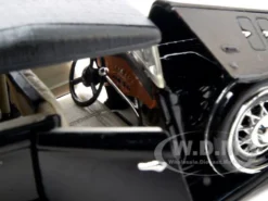 1932 Chrysler Lebaron Black 1/32 Diecast Car Model Signature Models 32316