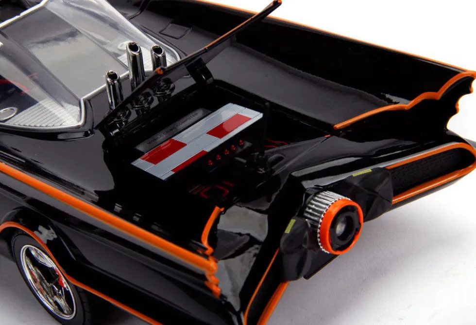 Classic TV Series Batmobile Working Lights Diecast Batman Robin Figures 80 Years Batman 1/18 Diecast Model Car Jada 98625