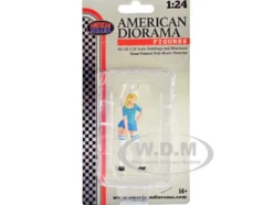 Cosplay Girls Figure 3 for 1/24 Scale Models American Diorama 24303