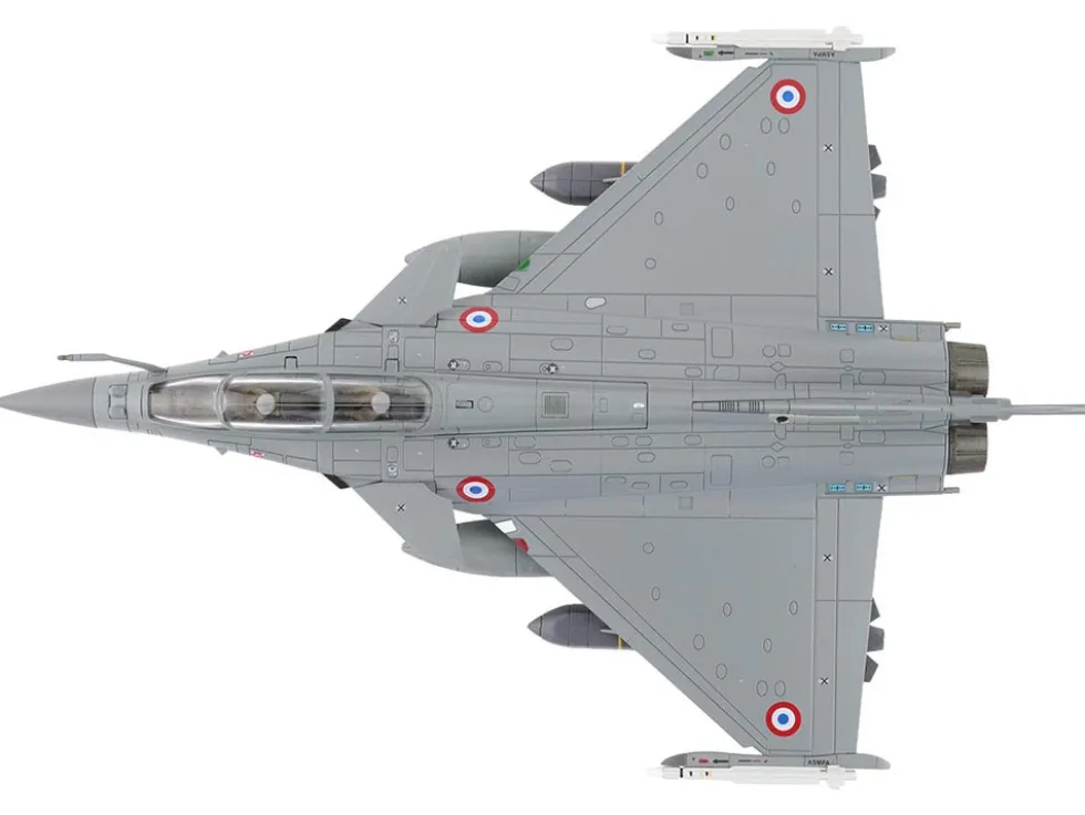 Dassault Rafale B Fighter Aircraft "113-IE/330, Libya" (2011) French Air Force "Air Power Series" 1/72 Diecast Model by Hobby Master
