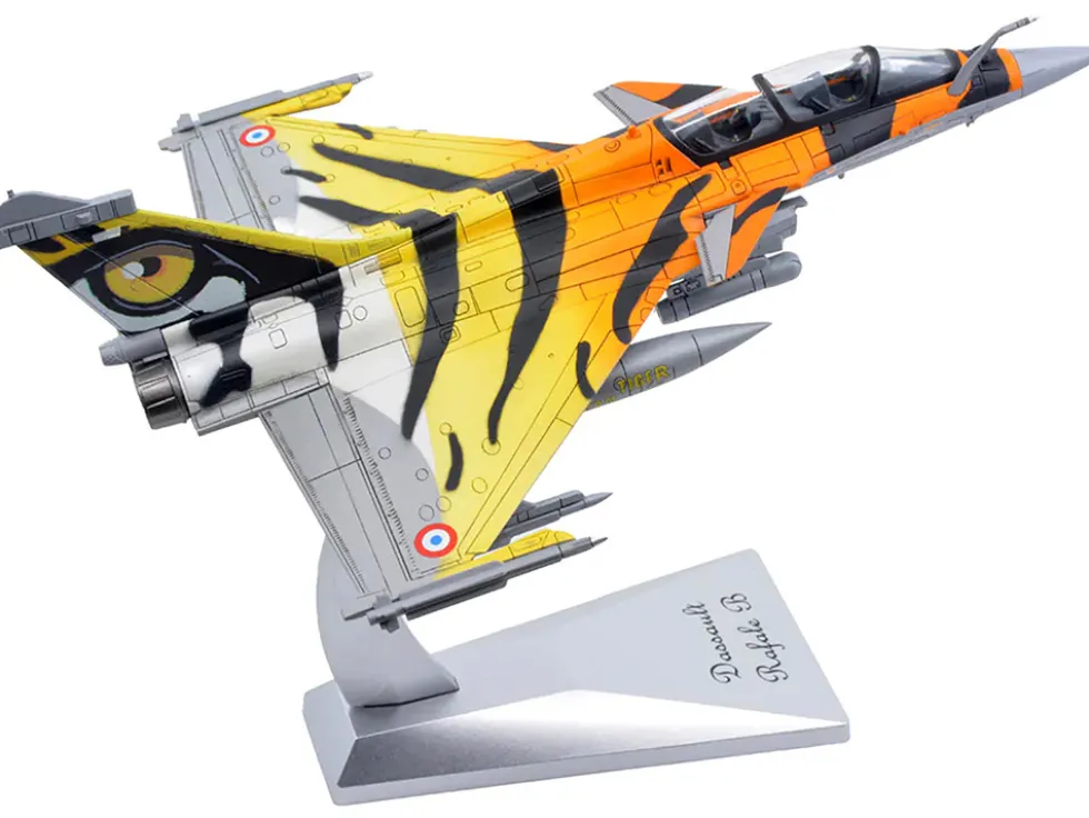 Dassault Rafale B Fighter Jet Ocean Tiger with Missile Accessories Panzerkampf Wing Series 1/72 Scale Model Panzerkampf 14615PB