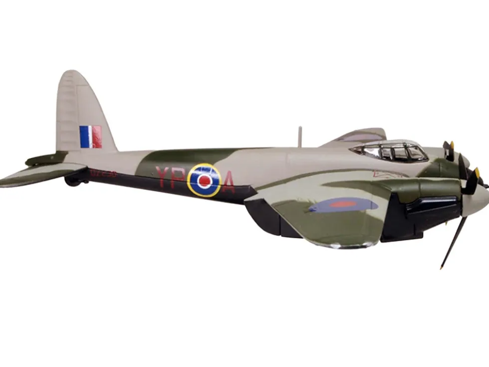 De Havilland Mosquito NF MKII Aircraft "Wing Commander Peter G. Wykeham-Barnes, No. 23 Squadron, Luqa, Malta" (1943) Royal Air Force "Oxford Aviation" Series 1/72 Diecast Model Airplane by Oxford Diecast