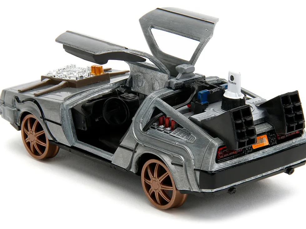 DeLorean DMC Time Machine Brushed Metal Train Wheel Version Back to the Future Part III 1990 Movie Hollywood Rides Series 1/32 Diecast Model Car Jada 34786