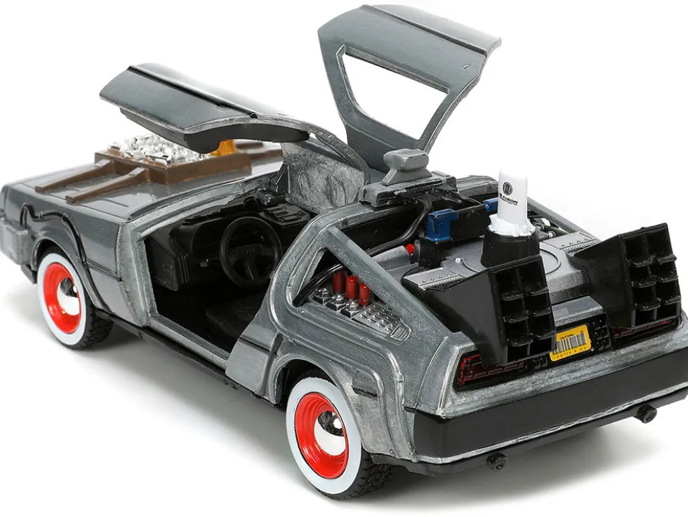 DeLorean DMC Time Machine Brushed Metal Back to the Future Part III 1990 Movie Hollywood Rides Series 1/32 Diecast Model Car Jada 32290