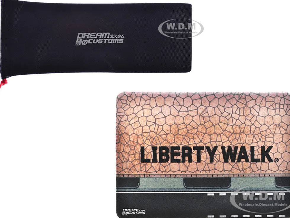 Desktop Display Mat "Liberty Walk" by Dream Customs