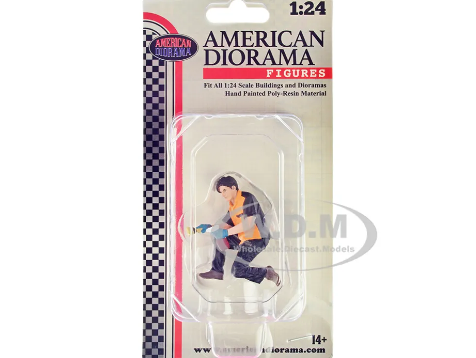 Detail Masters Figure 1 Wheel Cleaning for 1/24 Scale Models American Diorama 24601