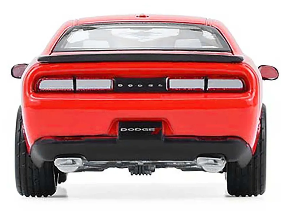 2016 Dodge Challenger RT Torred "GreenLight Muscle" Series 30 1/64 Diecast Model Car by Greenlight