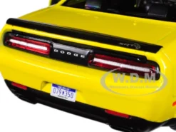 2018 Dodge Challenger SRT Hellcat Widebody Yellow 1/24 Diecast Model Car Motormax 79350