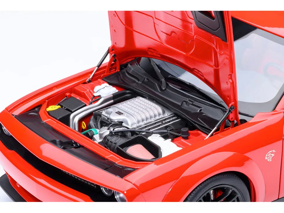 2022 Dodge Challenger SRT Jailbreak Torred with Red Interior 1/18 Model Car by Autoart