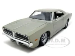 1969 Dodge Charger R/T Hemi Silver 1/25 Diecast Car Model Maisto 31256
