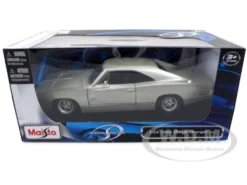 1969 Dodge Charger R/T Hemi Silver 1/25 Diecast Car Model Maisto 31256