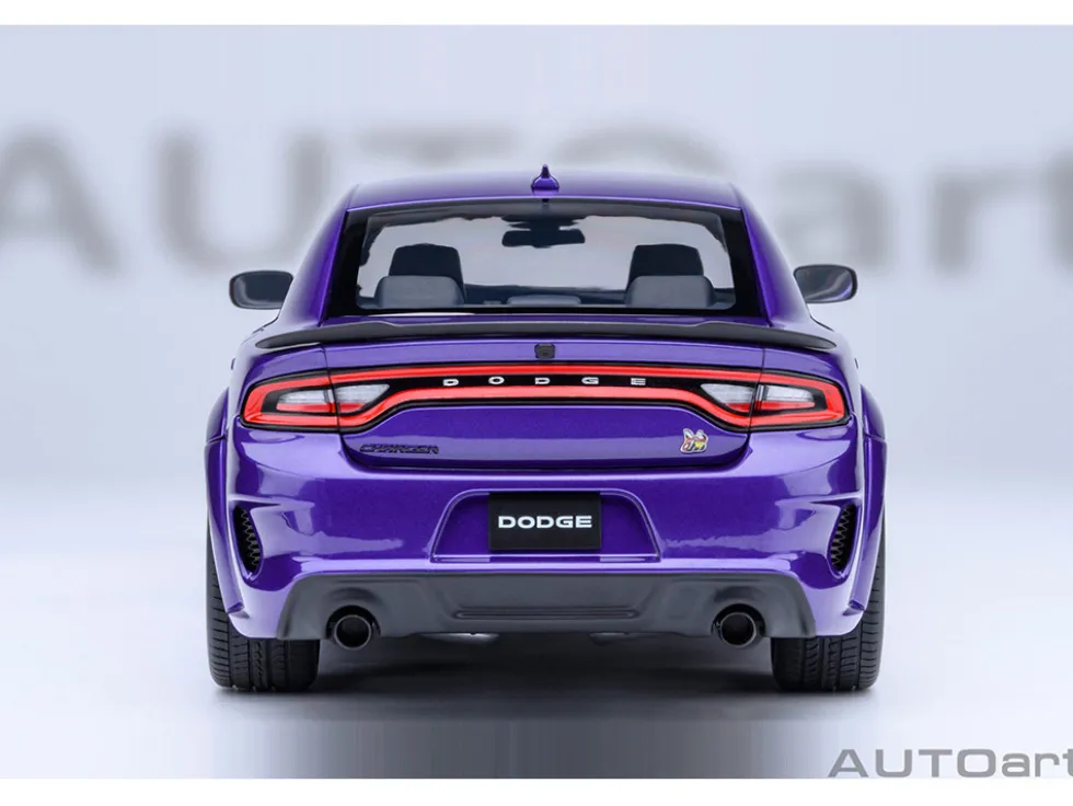 Dodge Charger Scat Pack Widebody Plum Crazy Purple Metallic 1/18 Model Car by Autoart