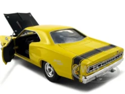 1969 Dodge Coronet Super Bee Yellow 1/24 Diecast Car Model Motormax 73315