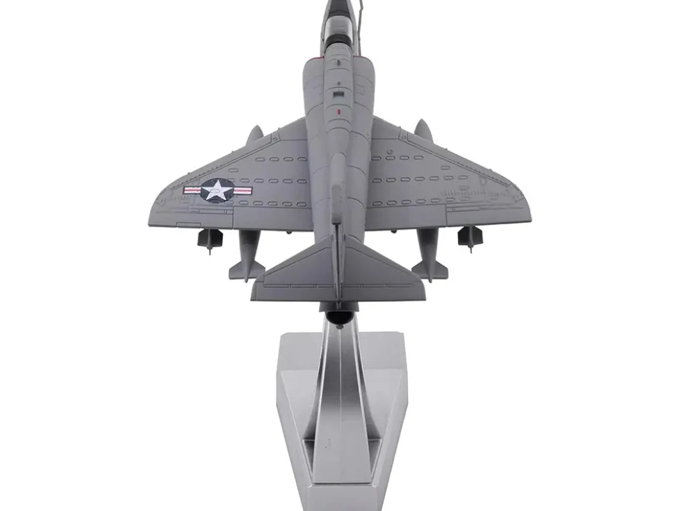 Douglas A-4D Skyhawk Aircraft "VMA-242 Bats, NAS Key West, 1962 Missile Crisis" United States Marine Corps 1/72 Diecast Model Airplane